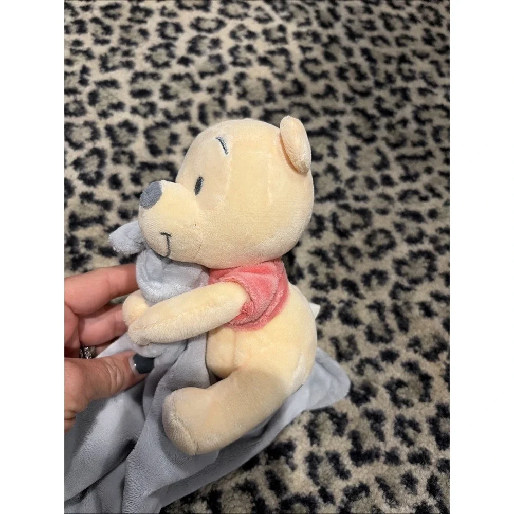 Winnie The Pooh Lovey Blanket Plush Rattle‎ Sweet As Hunny Blankey Hallmark